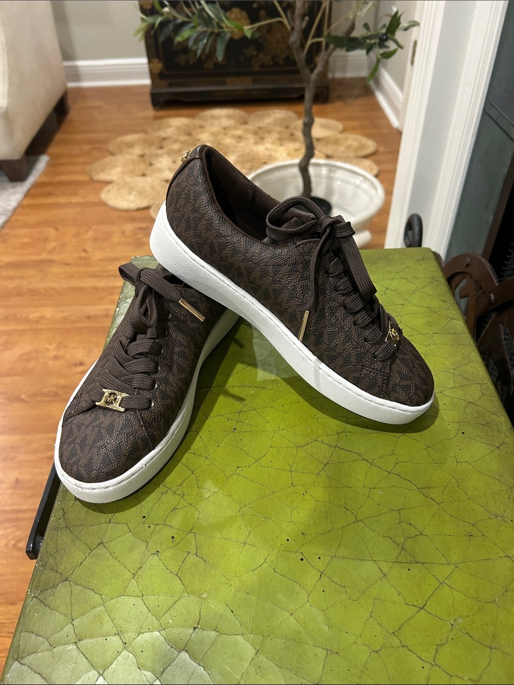 Michael Kors woman’s  Dark Brown Logo Lace-Up Sneakers - Picture 4 of 4